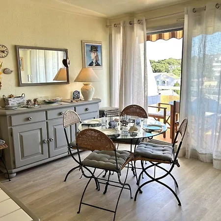Appartement Lumineux 2 Pieces, Climatise, Proche A Saint-raphael - Fr-1-226a-206 Saint-Raphaël